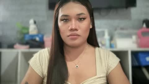 Snapshot of bad_kitty_amara chatting on June 24, 2026, 1:26 am AMARA - FOLLOW ME AND THUMBS UP online show from June 24, 2026, 1:26 am