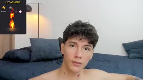 jhojan online show from February 15, 2025, 2:44 pm