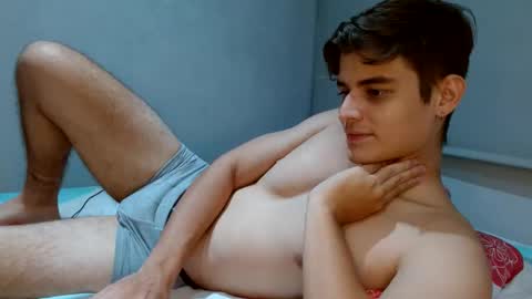 badbunny_69_ online show from March 6, 2025, 3:24 am