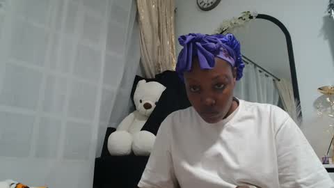 baddestslut001 online show from April 23, 2026, 9:17 pm