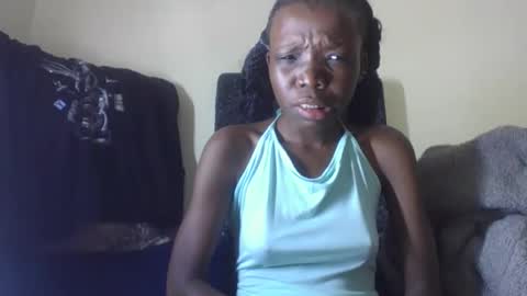 baddie_floxxy online show from April 21, 2026, 3:02 am