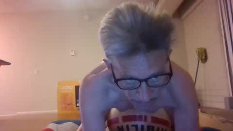Snapshot of badgersfan chatting on June 11, 2026, 3:15 am badgersfan online show from June 11, 2026, 3:15 am
