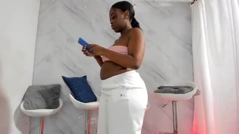 candy and dayan online show from February 5, 2025, 11:02 am