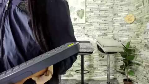 Snapshot of badgirls_000 chatting on January 15, 2026, 11:04 am candy and dayan online show from January 15, 2026, 11:04 am