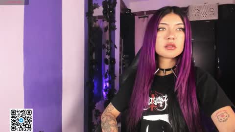 Snapshot of badkatyuska chatting on March 13, 2026, 10:38 pm Please help me to reach 100 thumbs up online show from March 13, 2026, 10:38 pm