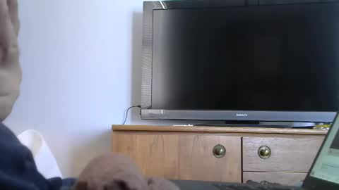 Snapshot of badlad10 chatting on February 5, 2026, 6:12 pm badlad10 online show from February 5, 2026, 6:12 pm