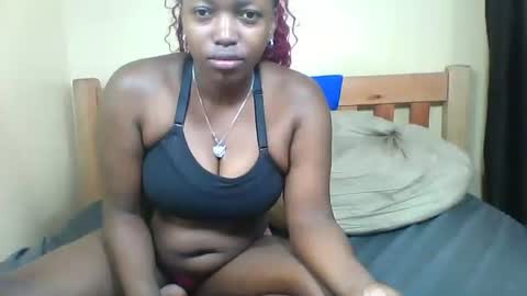 bads_girles online show from December 4, 2025, 5:28 am