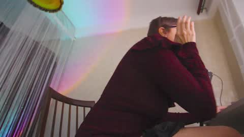 engely online show from December 19, 2024, 10:24 am