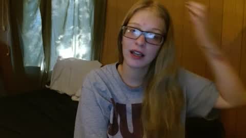 baeblondie online show from September 12, 2025, 1:44 pm