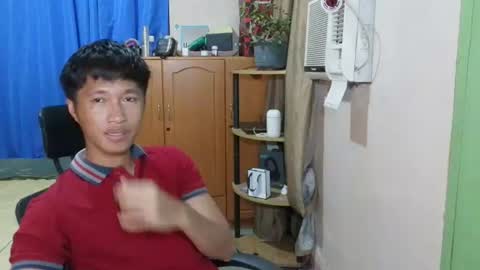 Snapshot of baggage00 chatting on July 8, 2026, 8:19 am baggage00 online show from July 8, 2026, 8:19 am