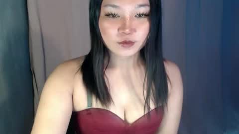 april online show from January 12, 2026, 7:52 pm