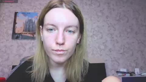 holly online show from November 18, 2025, 7:29 pm