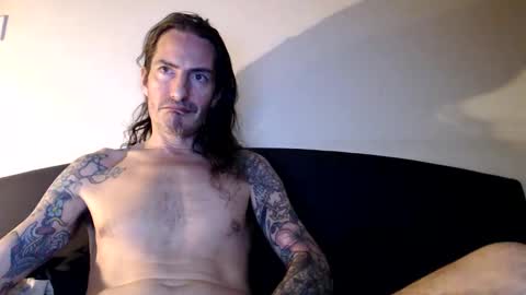 Bailey online show from February 11, 2026, 2:05 am