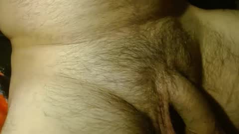 Snapshot of baker305 chatting on January 20, 2025, 2:43 am baker305 online show from January 20, 2025, 2:43 am