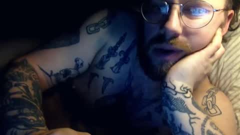 Snapshot of balliboigamer chatting on December 15, 2024, 8:58 pm balliboigamer online show from December 15, 2024, 8:58 pm