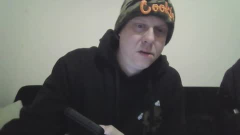 Snapshot of ballzrockwell chatting on February 21, 2025, 11:44 am ballzrockwell online show from February 21, 2025, 11:44 am
