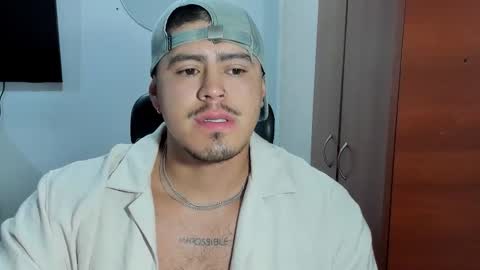 Snapshot of baltazardupont chatting on January 16, 2026, 10:19 am Andres - online show from January 16, 2026, 10:19 am