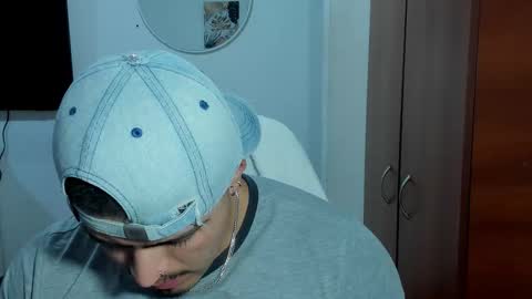 Snapshot of baltazardupont chatting on February 6, 2026, 9:23 am Andres - online show from February 6, 2026, 9:23 am