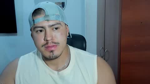 Snapshot of baltazardupont chatting on February 12, 2026, 10:10 am Andres - online show from February 12, 2026, 10:10 am