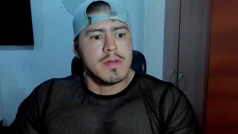 Snapshot of baltazardupont chatting on February 13, 2026, 10:11 am Andres - online show from February 13, 2026, 10:11 am