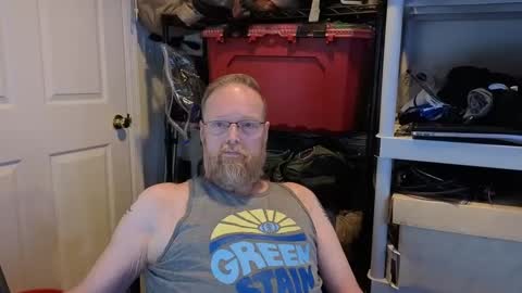 baltomoron69 online show from September 30, 2025, 1:16 pm