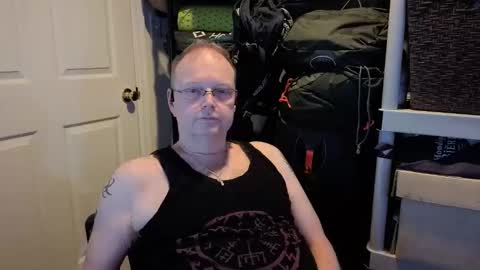 baltomoron69 online show from May 25, 2026, 12:22 pm