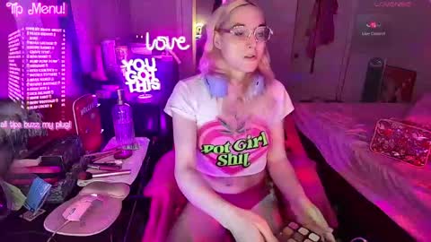 Bambi Sparkles TS online show from May 23, 2026, 3:12 am
