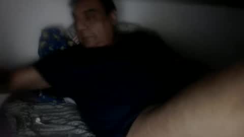 Snapshot of bambino6060 chatting on June 10, 2026, 6:12 am bambino6060 online show from June 10, 2026, 6:12 am