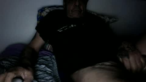 Snapshot of bambino6060 chatting on June 14, 2026, 6:26 am bambino6060 online show from June 14, 2026, 6:26 am