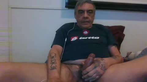 Snapshot of bambino6060 chatting on August 6, 2026, 6:48 am bambino6060 online show from August 6, 2026, 6:48 am