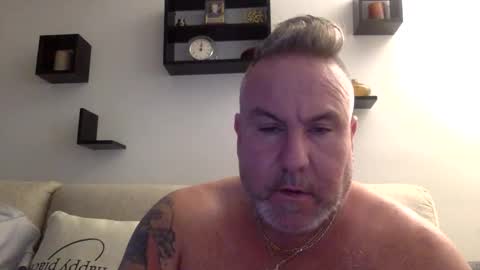 banana5289 online show from January 5, 2025, 4:59 pm