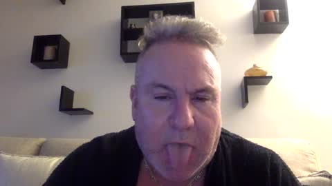 banana5289 online show from January 9, 2025, 12:57 am