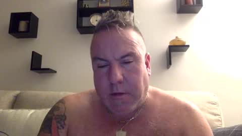 banana5289 online show from February 1, 2025, 9:00 am