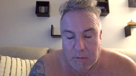 banana5289 online show from February 11, 2025, 2:14 am