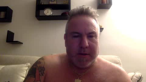 banana5289 online show from February 15, 2025, 4:36 am