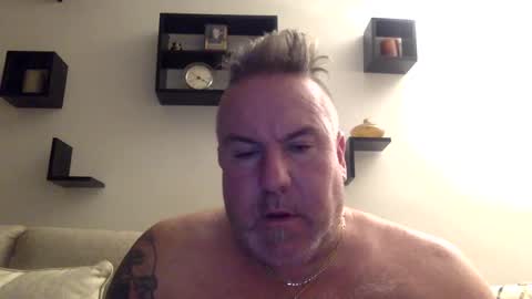 banana5289 online show from March 6, 2025, 8:52 am