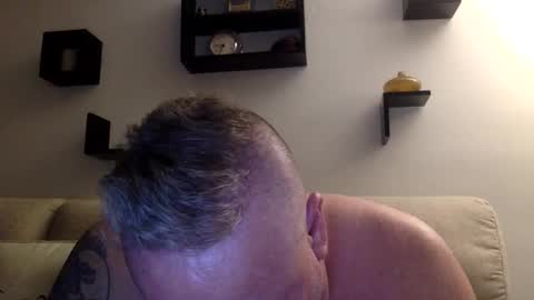 banana5289 online show from April 18, 2026, 1:53 am