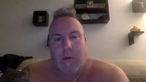 banana5289 online show from April 19, 2026, 4:17 pm