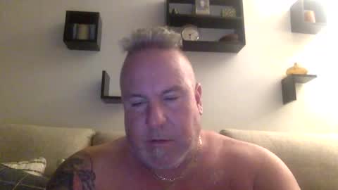 banana5289 online show from April 20, 2026, 1:19 am