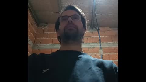 Ezequiel online show from September 17, 2025, 1:51 am