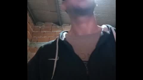 Ezequiel online show from October 18, 2025, 12:35 am