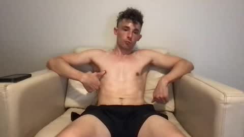 bananacurvesleft online show from May 18, 2026, 7:14 am
