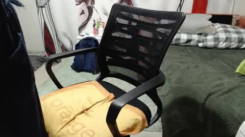 Kengoo4girls online show from December 22, 2025, 6:49 pm