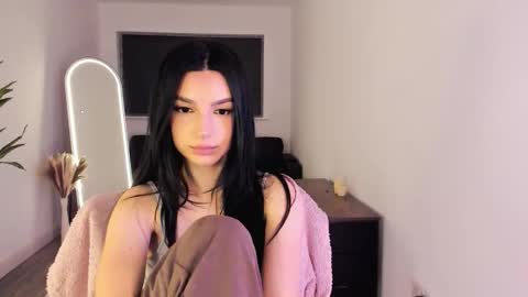 Snapshot of bandita_ chatting on May 9, 2026, 10:48 pm Bandita online show from May 9, 2026, 10:48 pm