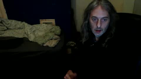 Snapshot of bangintoleather chatting on June 8, 2026, 1:09 am bangintoleather online show from June 8, 2026, 1:09 am