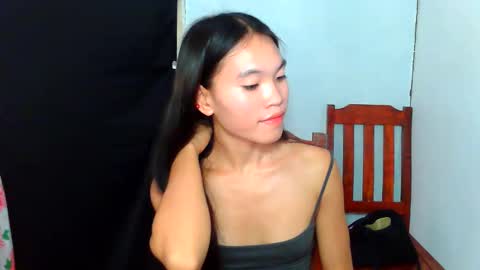 Snapshot of baninay810654 chatting on June 11, 2026, 12:32 am baninay810654 online show from June 11, 2026, 12:32 am