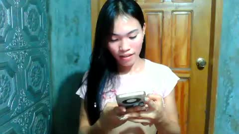 Snapshot of baninay810654 chatting on June 25, 2026, 5:12 am baninay810654 online show from June 25, 2026, 5:12 am