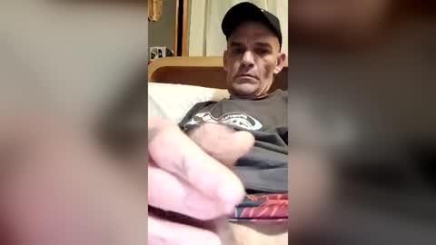 Snapshot of bankerscott734 chatting on June 19, 2026, 8:01 pm bankerscott734 online show from June 19, 2026, 8:01 pm