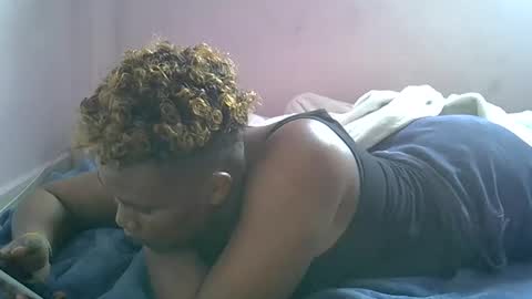 Snapshot of bantubaby chatting on November 23, 2025, 9:31 am bantubaby online show from November 23, 2025, 9:31 am