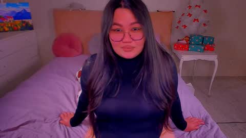 Barbie Kim online show from January 12, 2025, 11:07 am